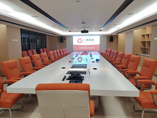 <b>別再將就！中型會議室音響系統這樣改造，效果不止翻倍！</b>